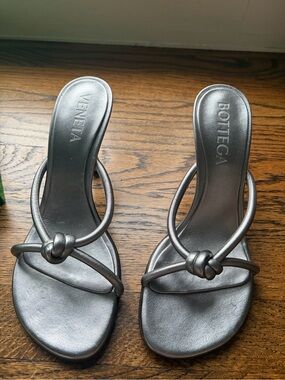 Bottega Veneta Metallic Silver Knotted Leather Slide Mules